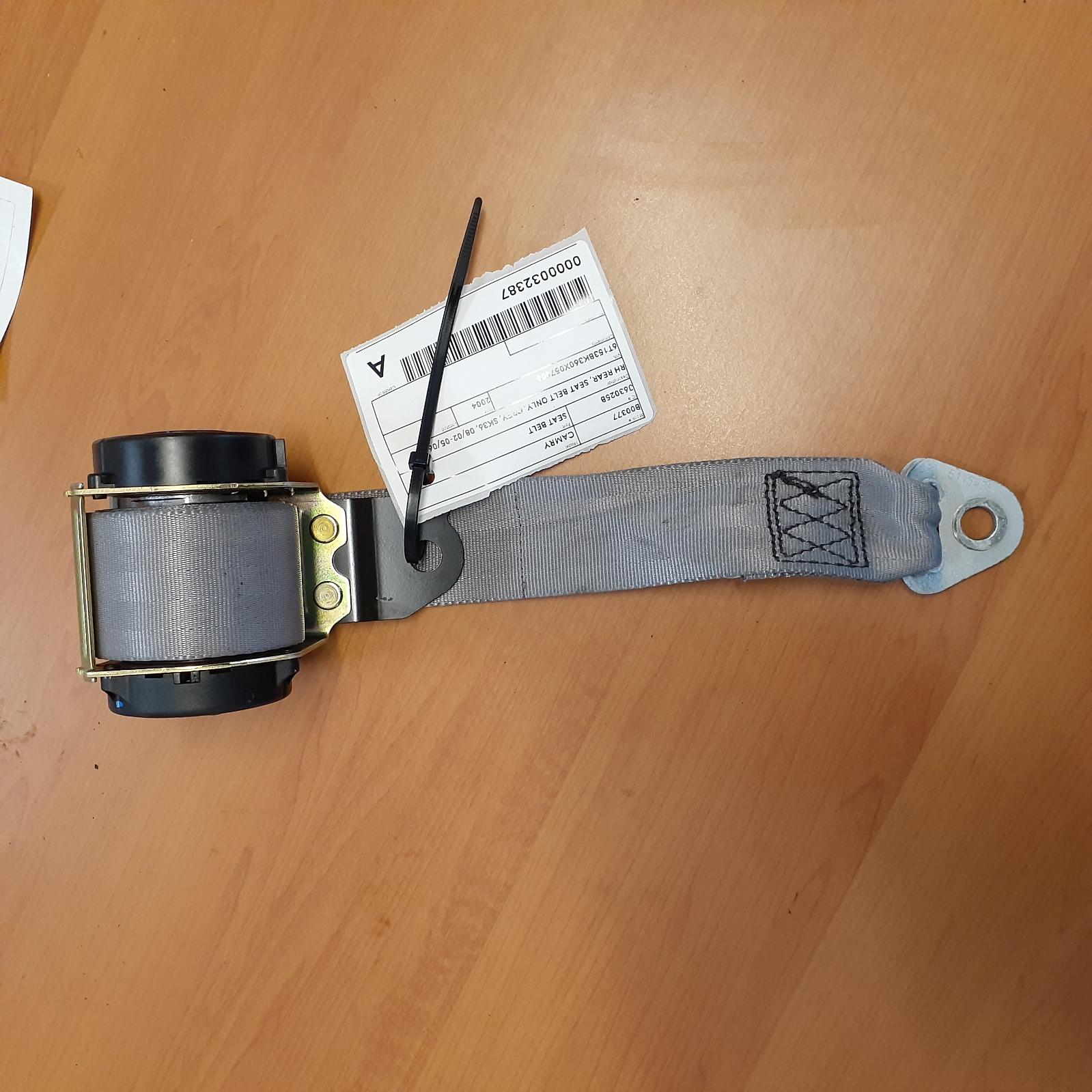 View Auto part Seatbelt/Stalk Toyota Camry 2004