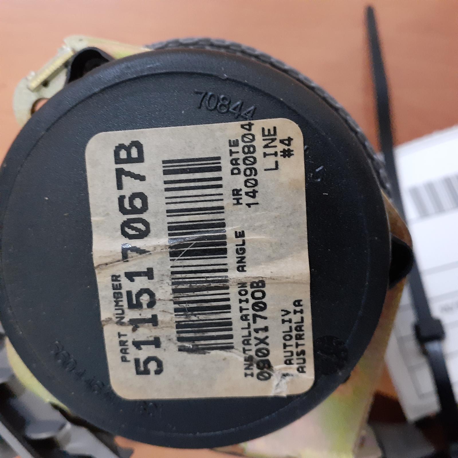 View Auto part Seatbelt/Stalk Toyota Camry 2004