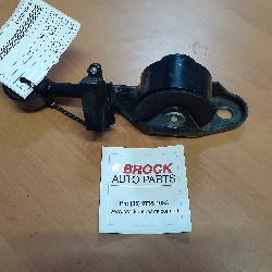 View Auto part Mount Toyota Camry 2004