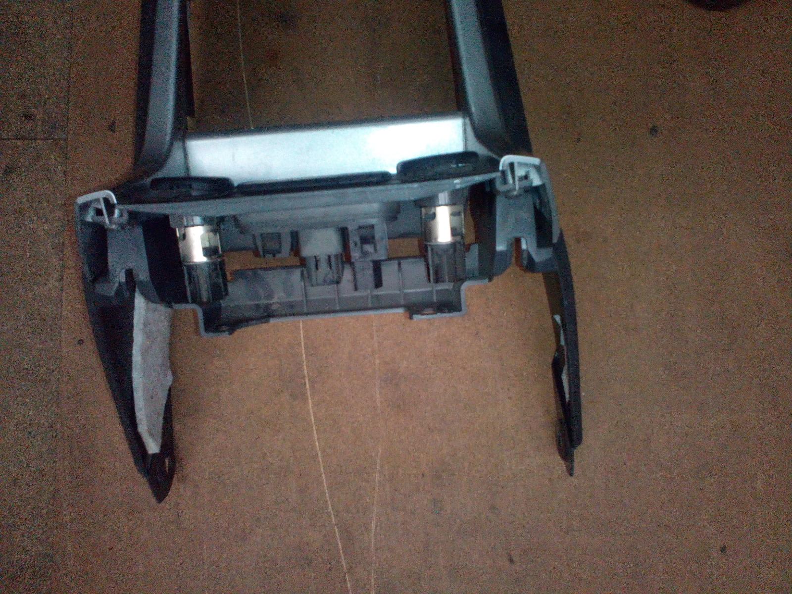 View Auto part Console Holden Colorado 2013