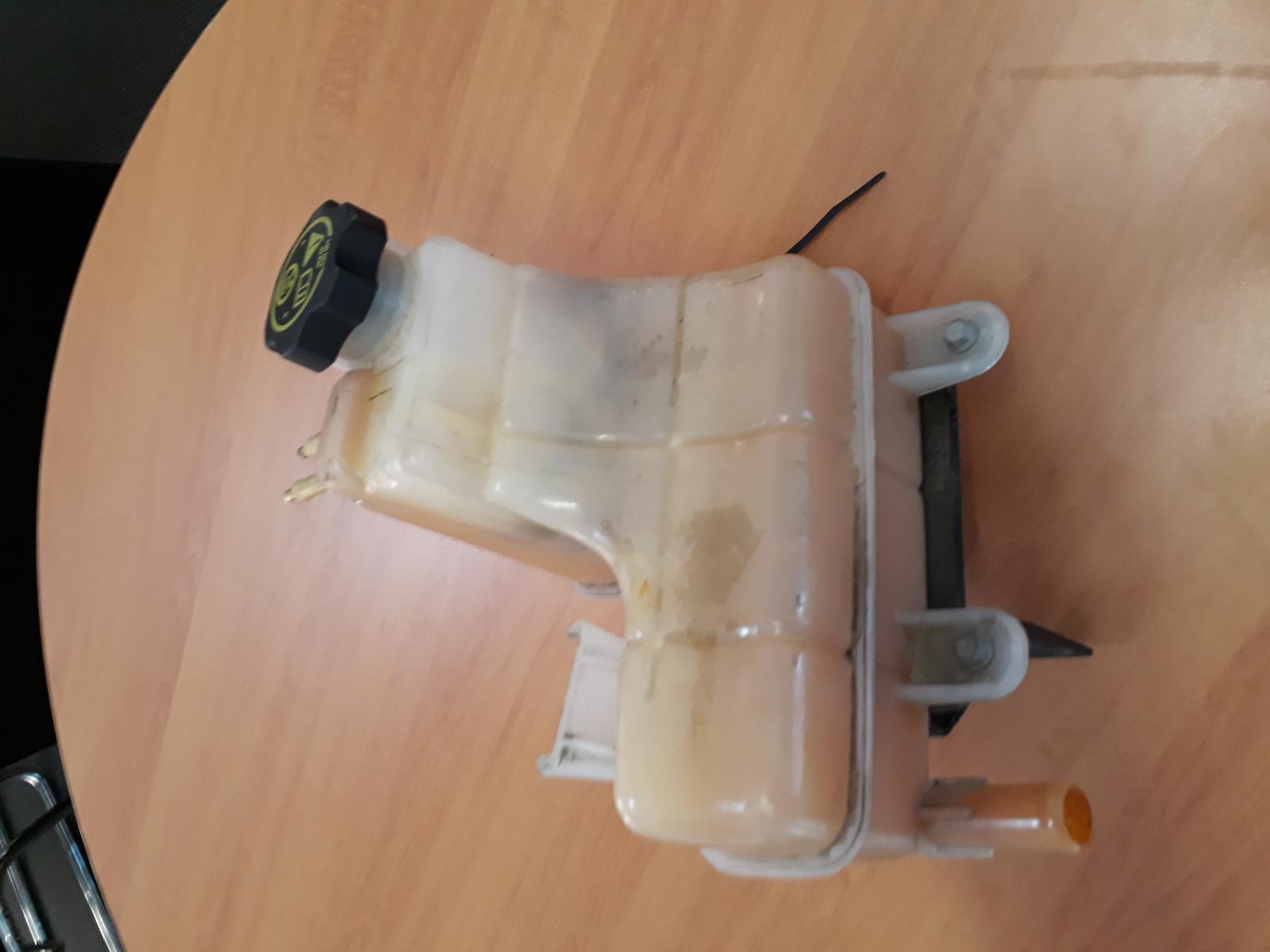 2013 Holden Colorado Overflow Bottle View Auto part Overflow Bottle Holden Colorado 2013