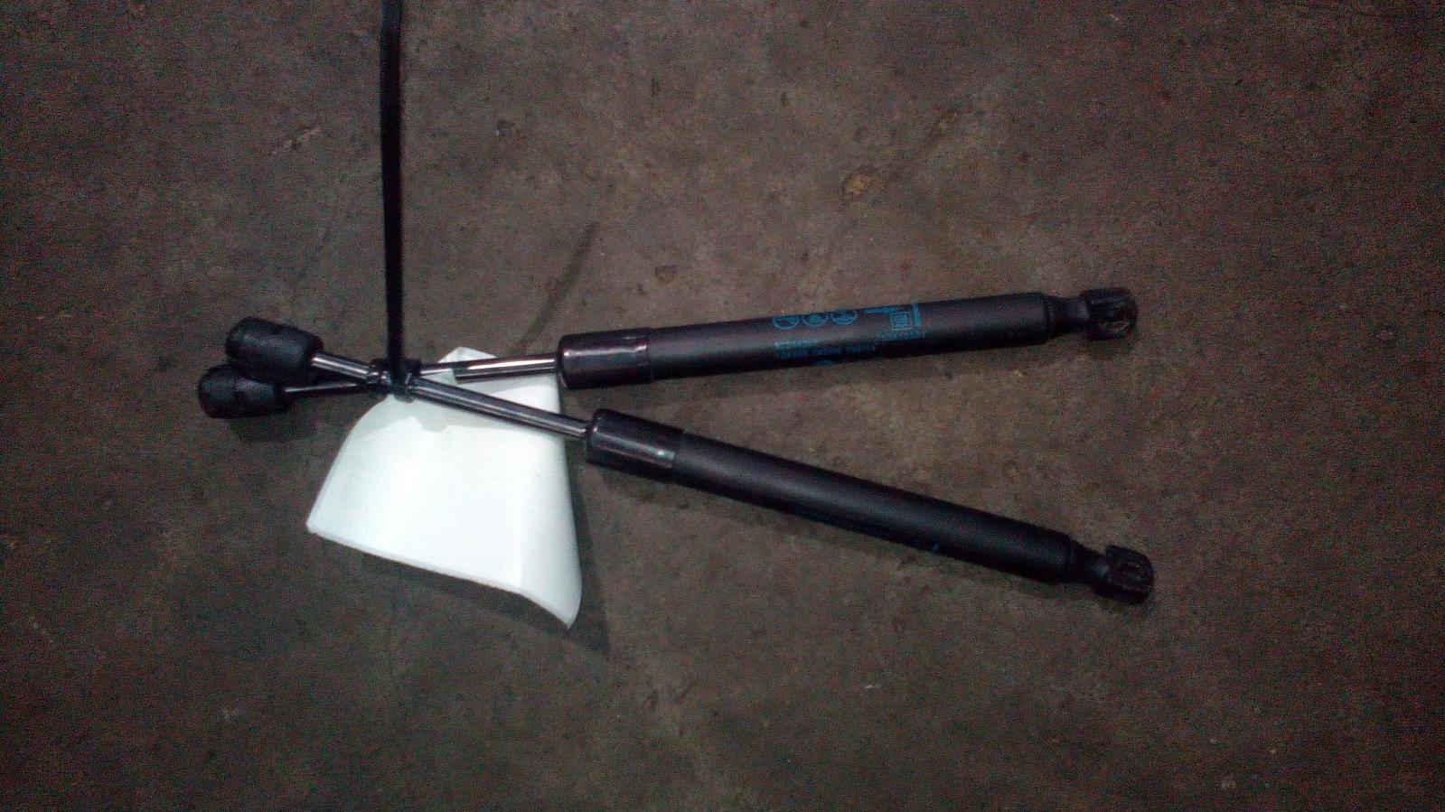 View Auto part Hatch Strut Holden Commodore 2014