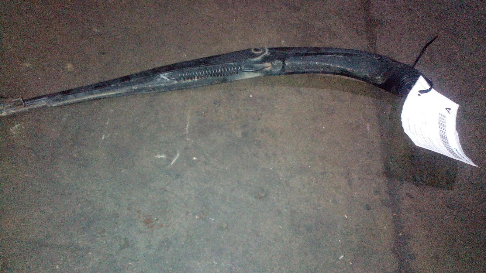 View Auto part Wiper Arm Holden Commodore 2001