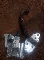 View Auto part Pedal Assembly Holden Astra 2007