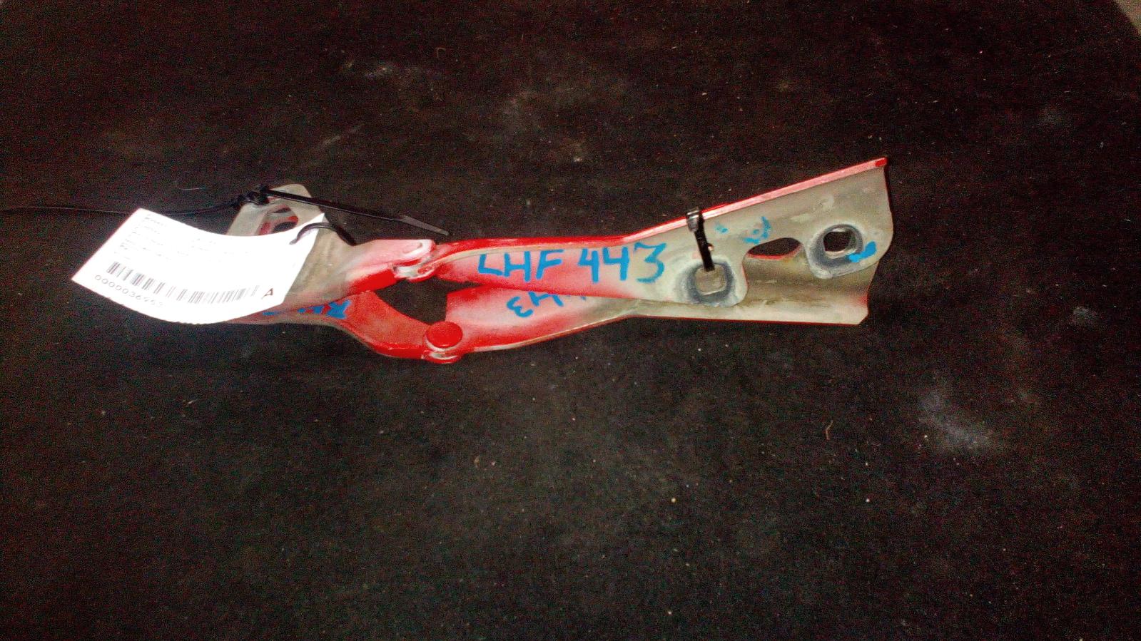 View Auto part Bonnet Hinge/Strut Holden Astra 2007