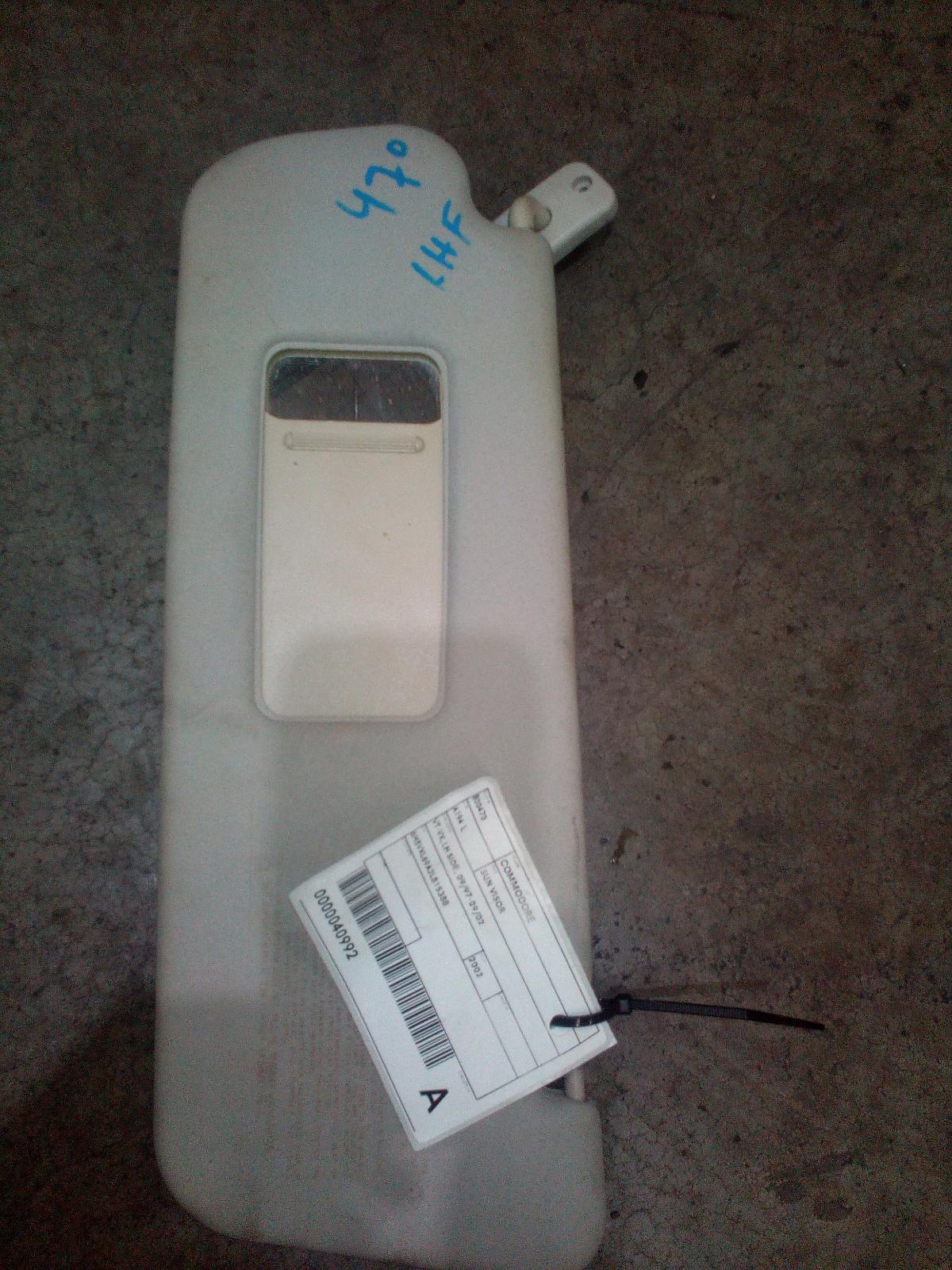 View Auto part Sunvisor Holden Commodore 2002