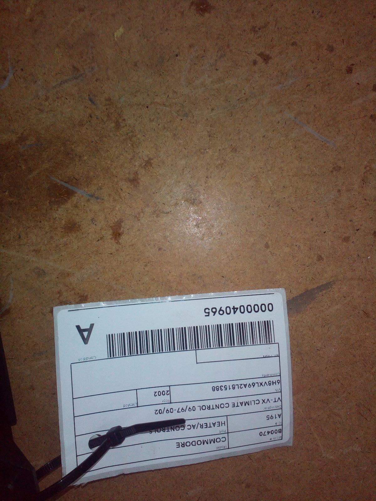 View Auto part Heater/Ac Controls Holden Commodore 2002