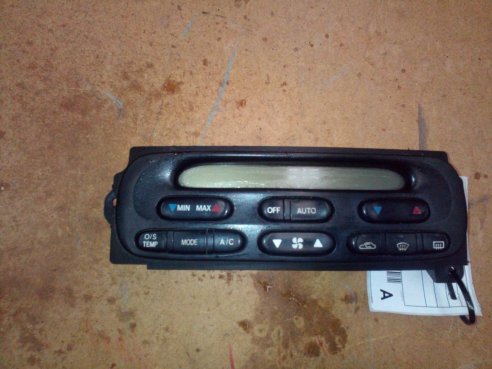 View Auto part Heater/Ac Controls Holden Commodore 2002
