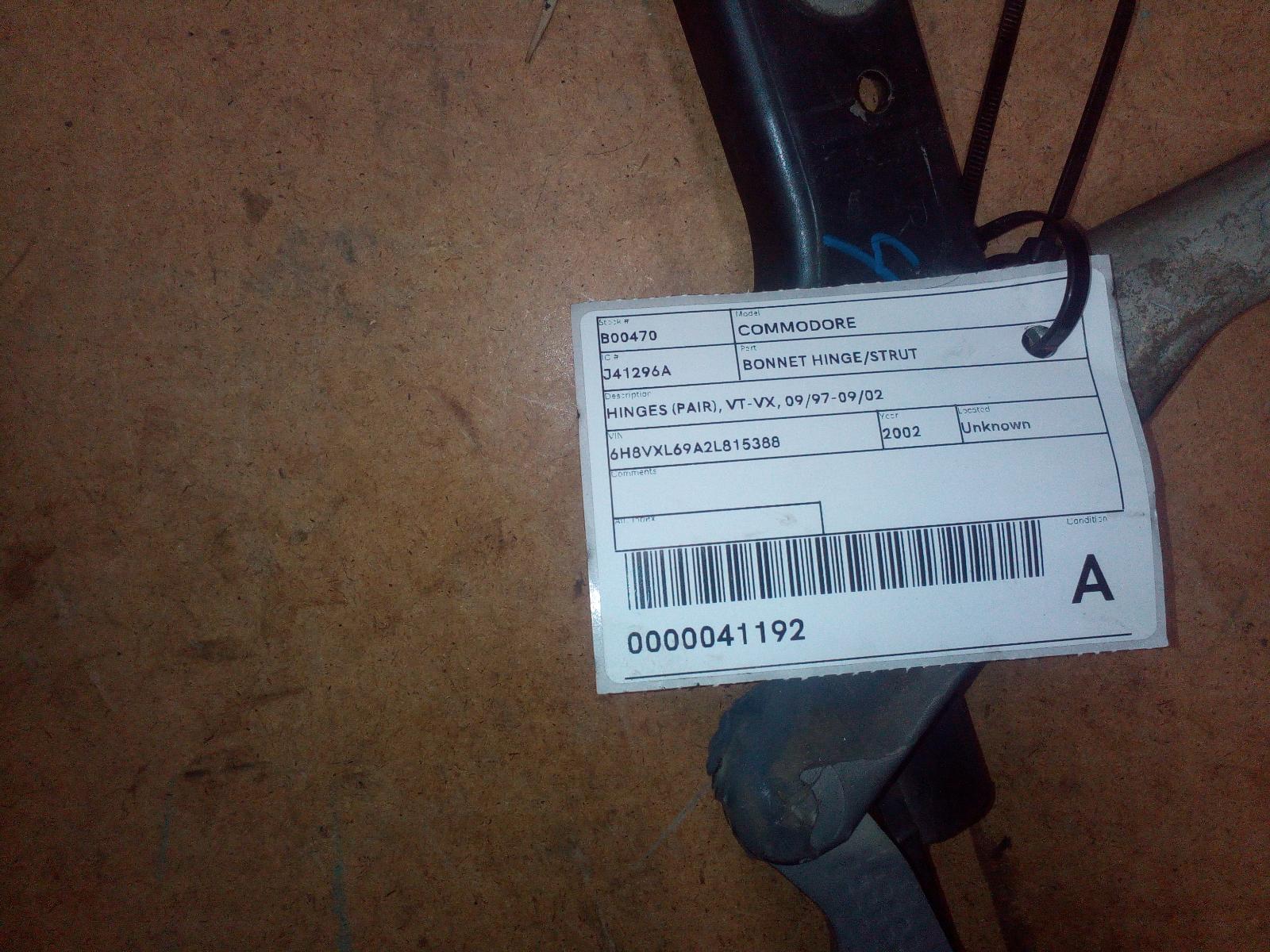 View Auto part Bonnet Hinge/Strut Holden Commodore 2002