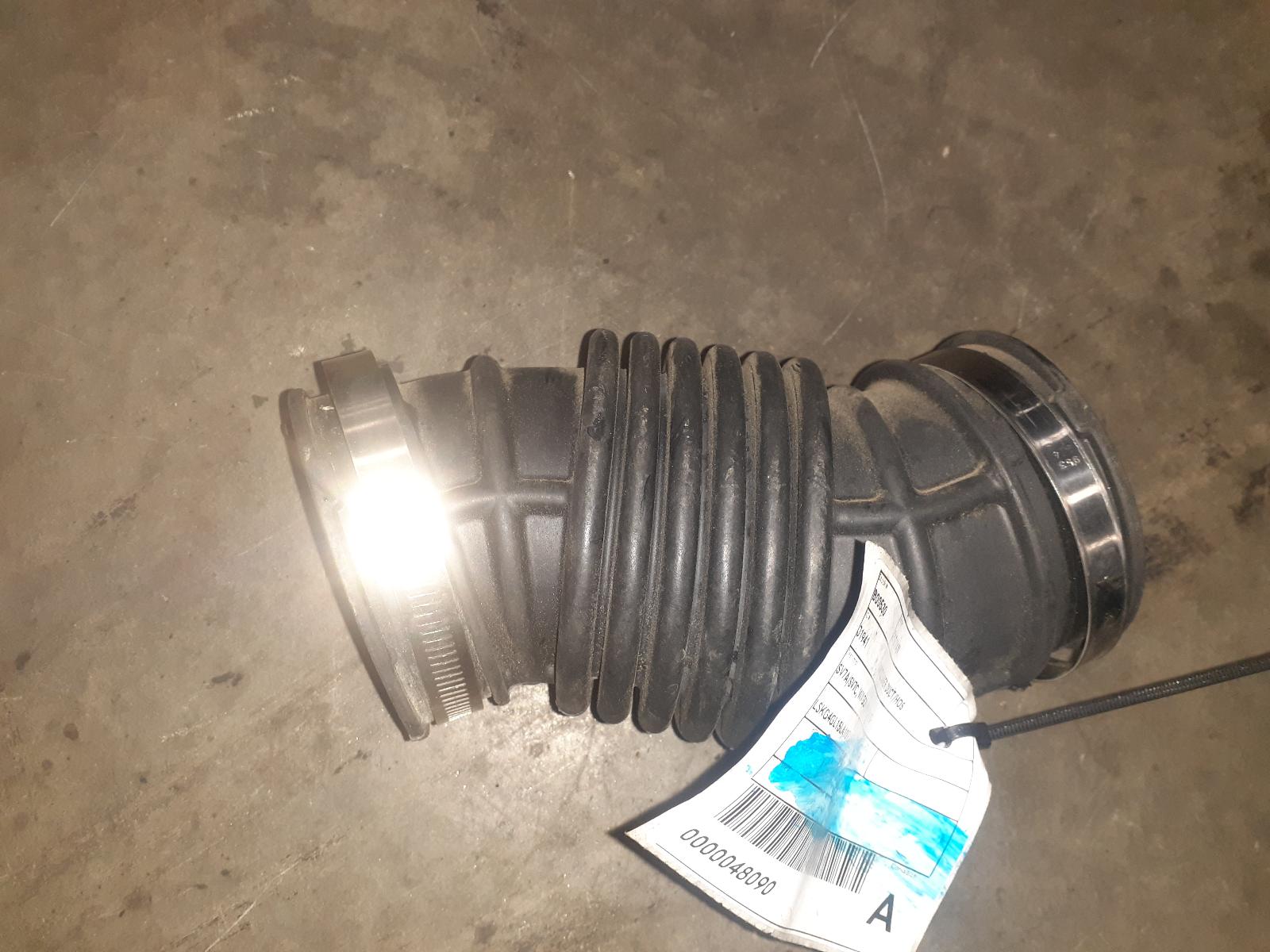View Auto part Air Cleaner Duct/Hos Ldv G10 2020