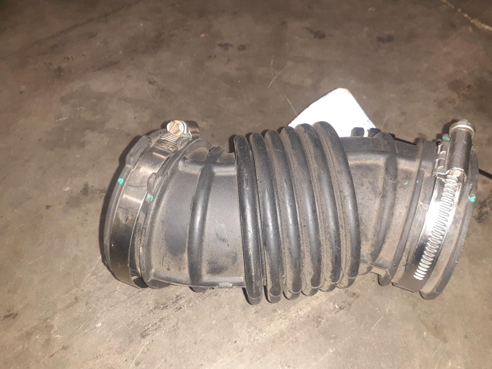 View Auto part Air Cleaner Duct/Hos Ldv G10 2020