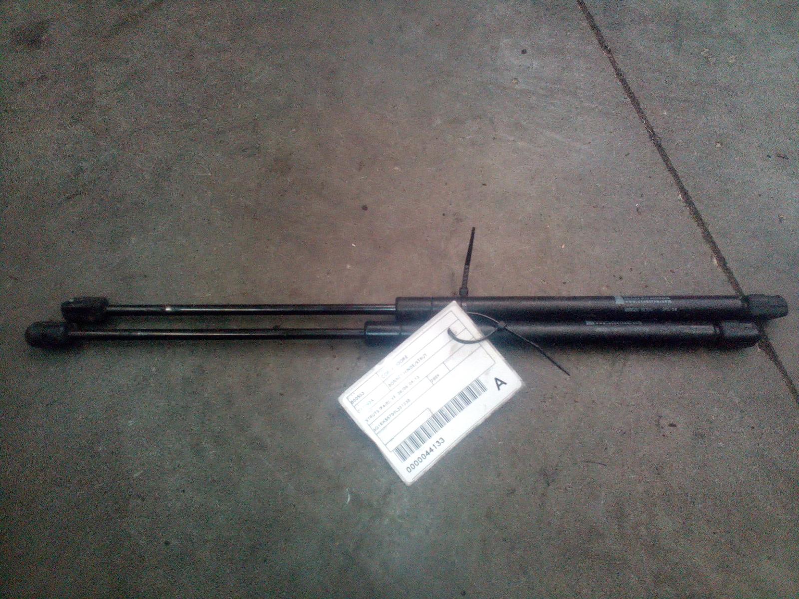 View Auto part Bonnet Hinge/Strut Holden Commodore 2009