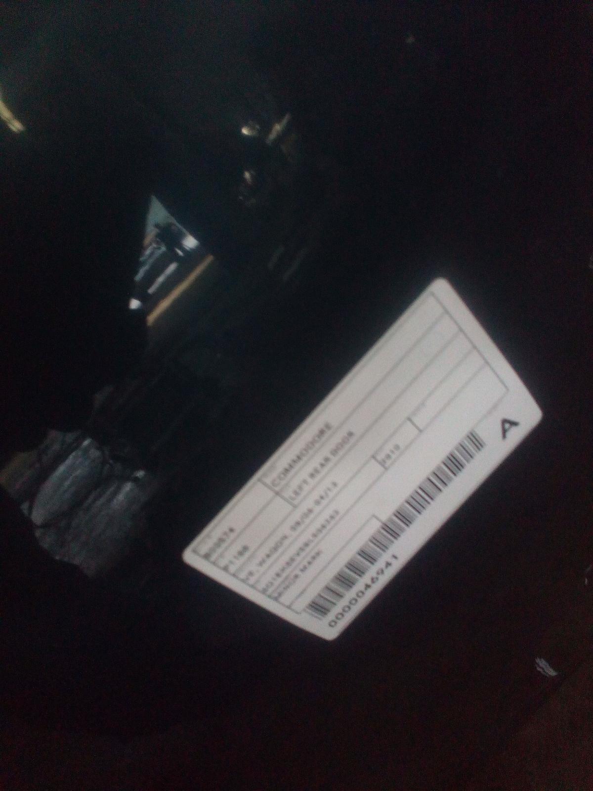 View Auto part Left Rear Door/Sliding Holden Commodore 2010