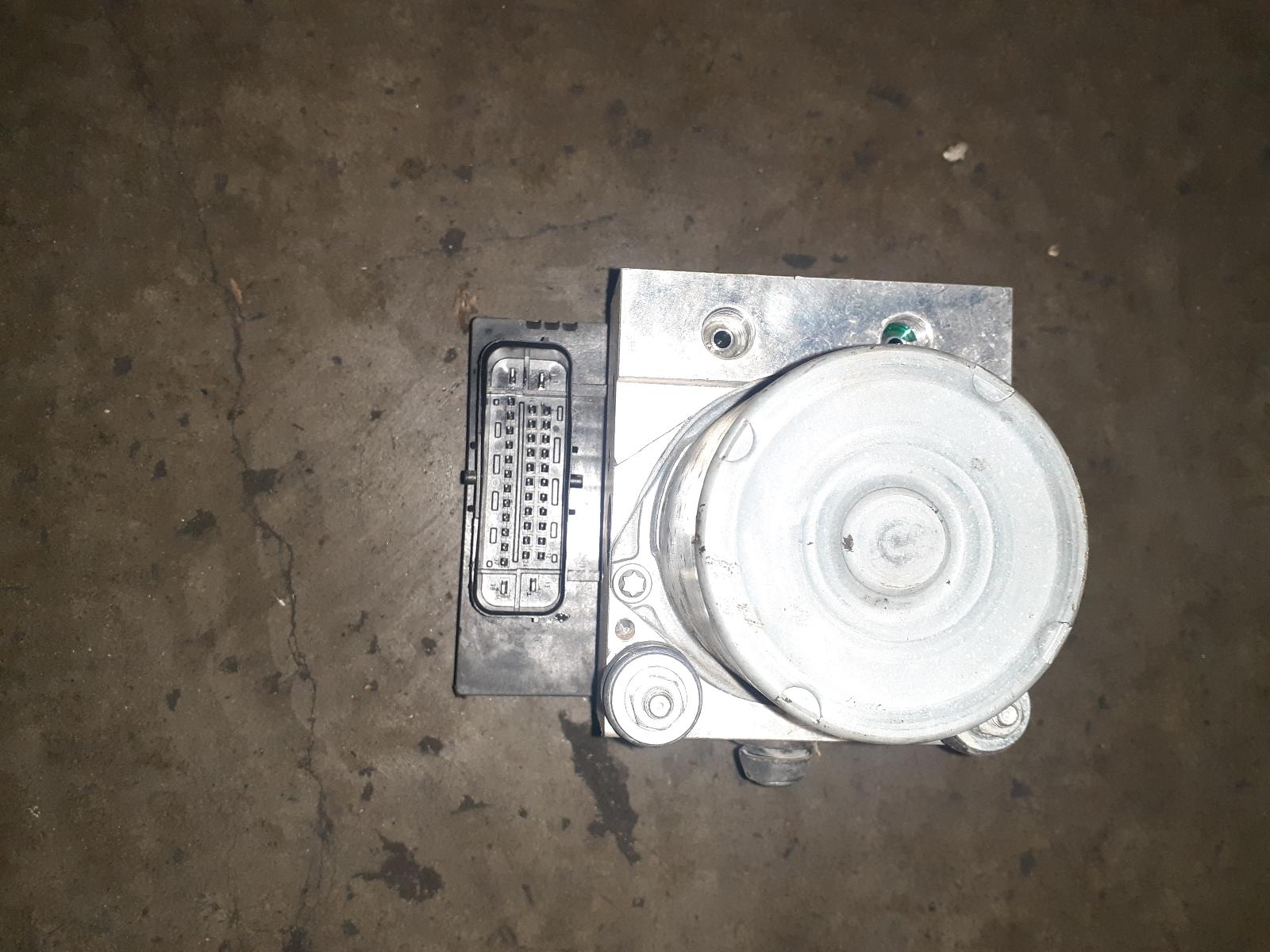 View Auto part Abs Pump/Modulator Holden Commodore 2010