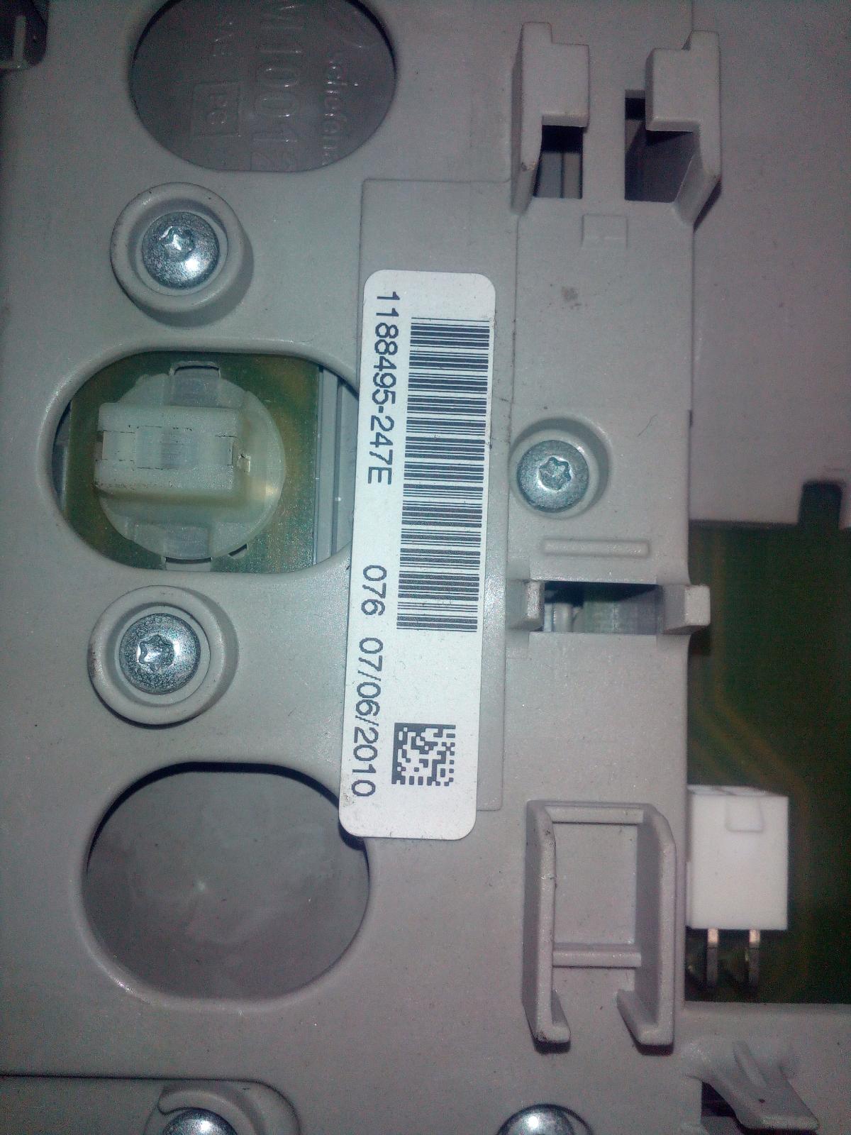 View Auto part Courtesy Light Holden Commodore 2009
