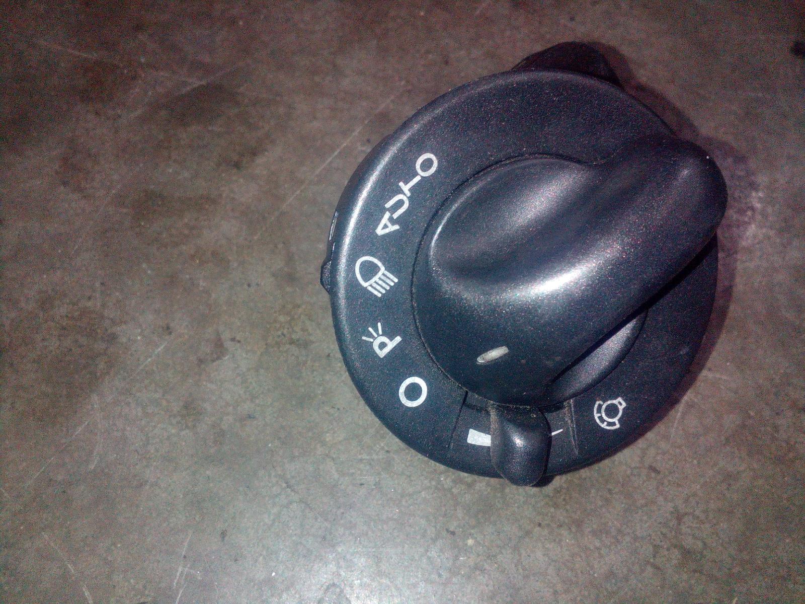 View Auto part Combination Switch Holden Commodore 2002