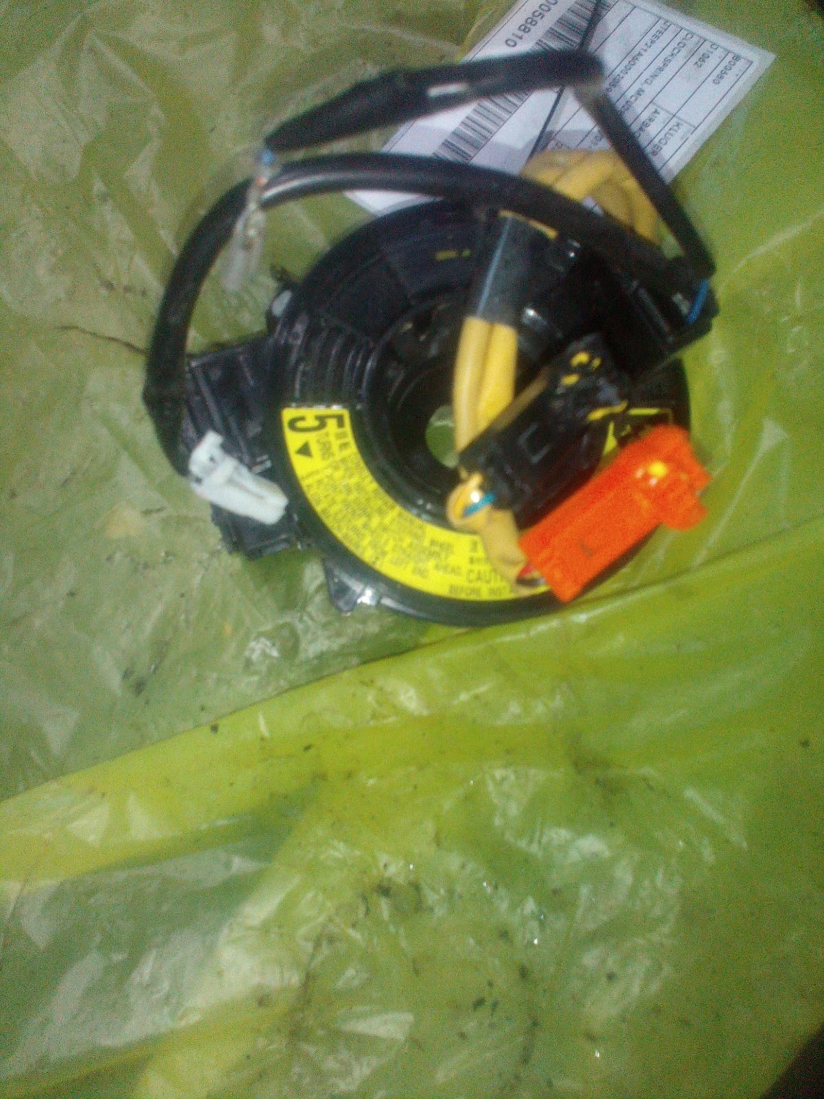 2004 Toyota Kluger Airbag Module/Sensor View Auto part Airbag Module/Sensor Toyota Kluger 2004