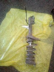 View Auto part Right Rear Strut Toyota Kluger 2004