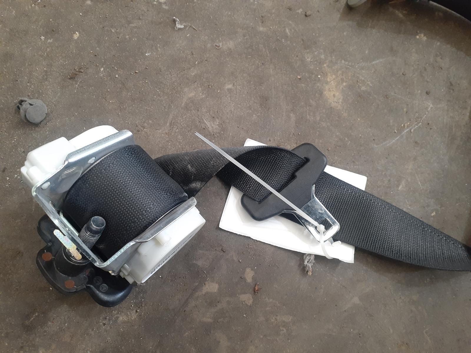View Auto part Seatbelt/Stalk Holden Commodore 2011