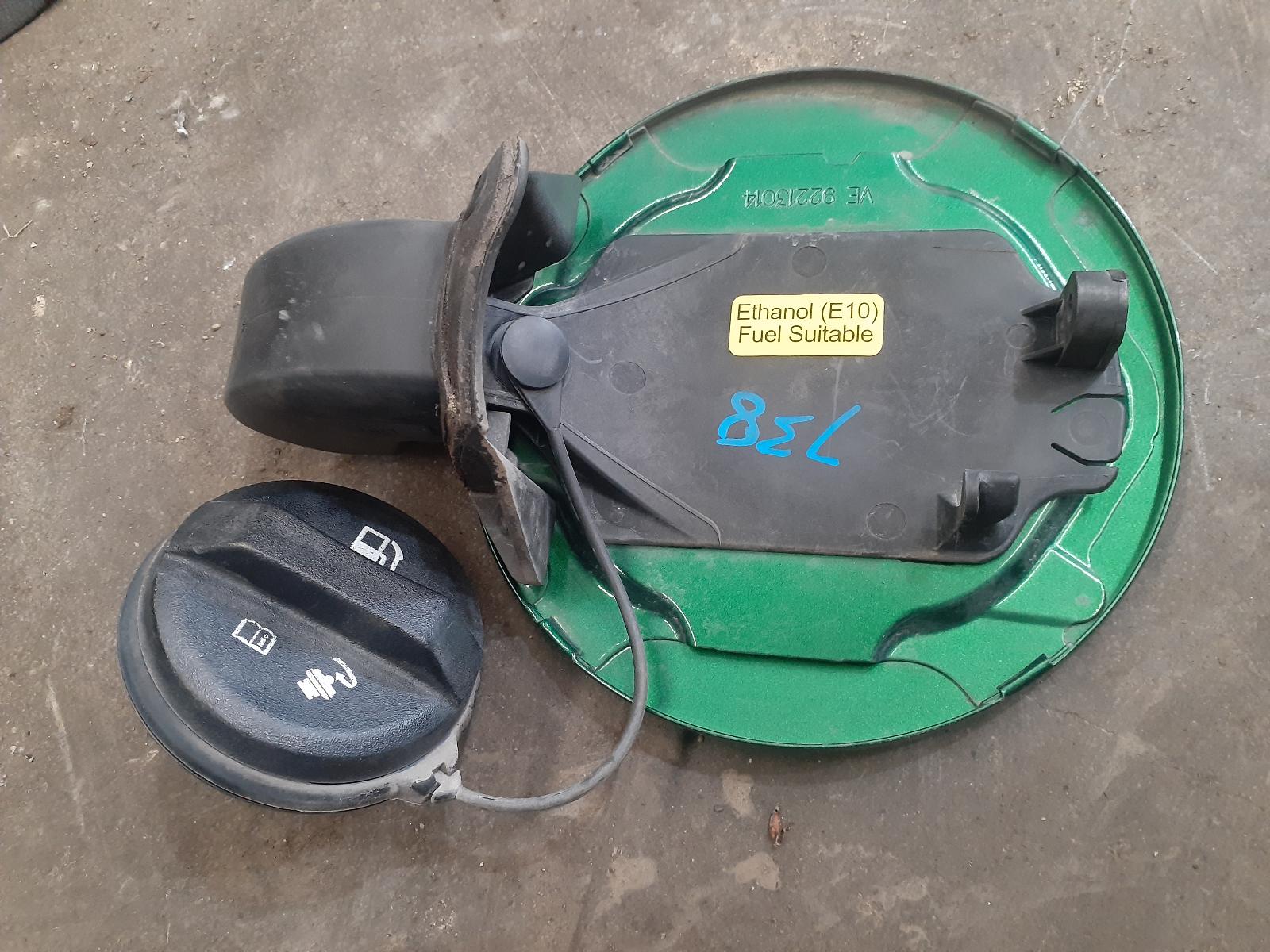 View Auto part Fuel Door / Filler Holden Commodore 2011