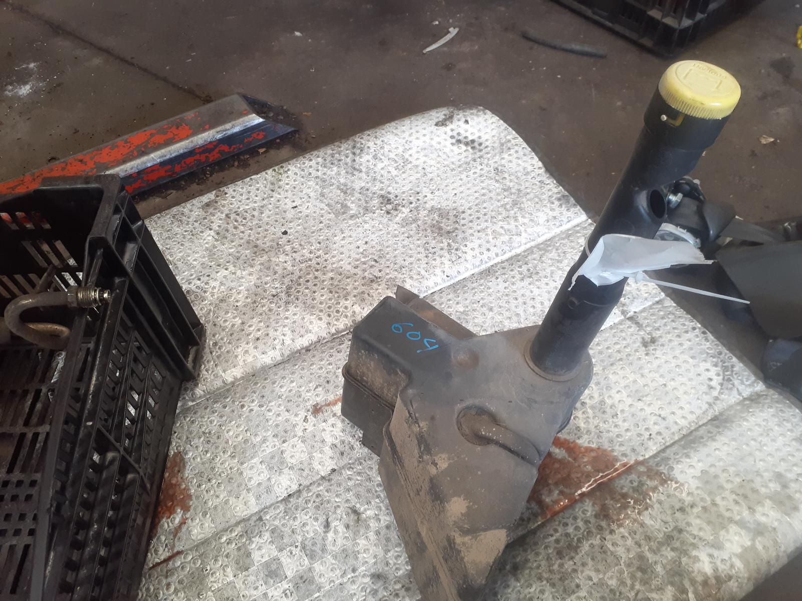 View Auto part Overflow Bottle Holden Commodore 2003