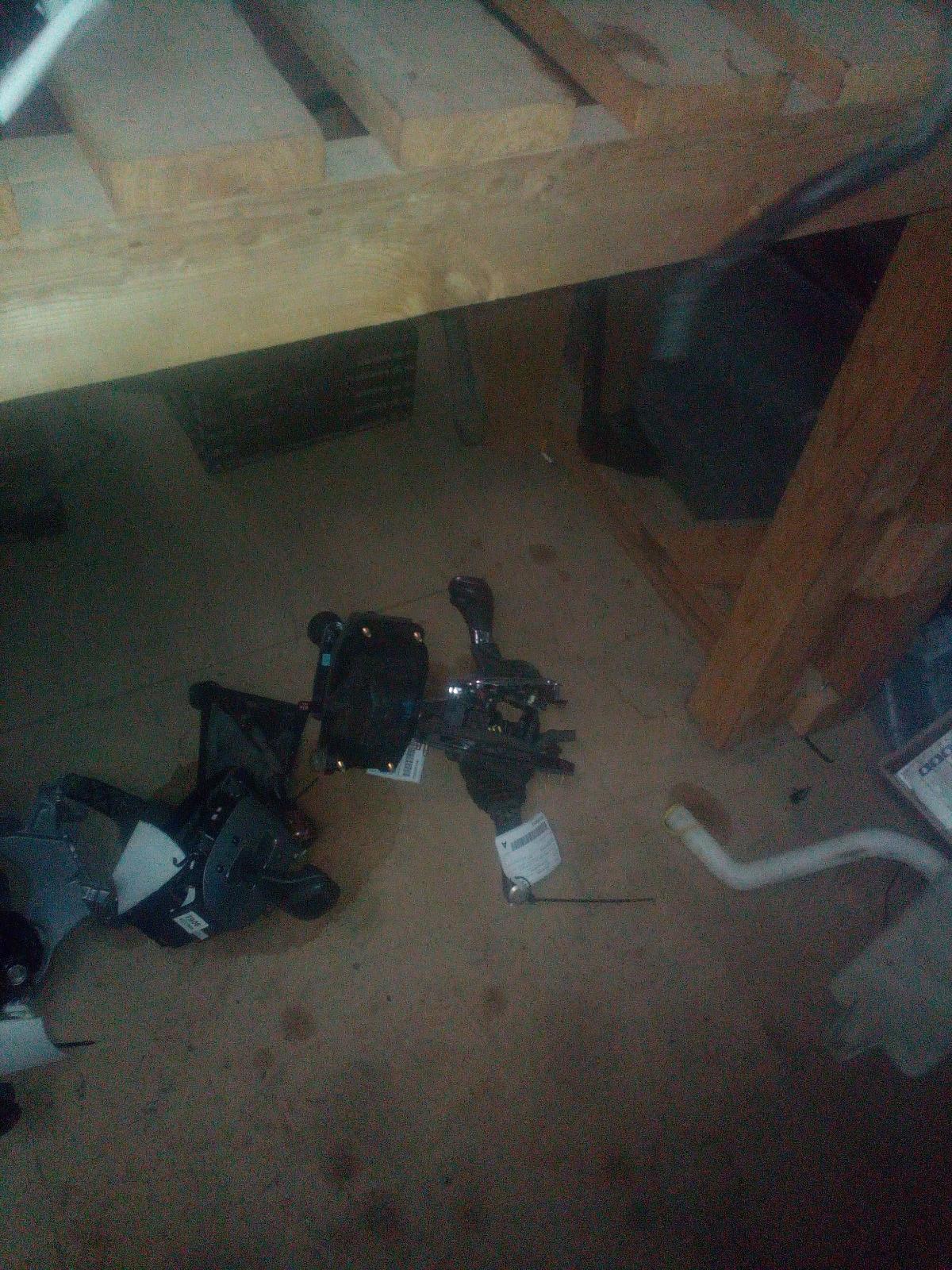 View Auto part Gear Stick/Shifter Holden Commodore 2014