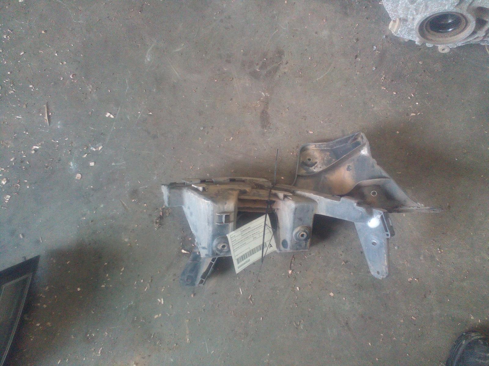 View Auto part R/Bar Bracket/Reinfo Holden Commodore 2008