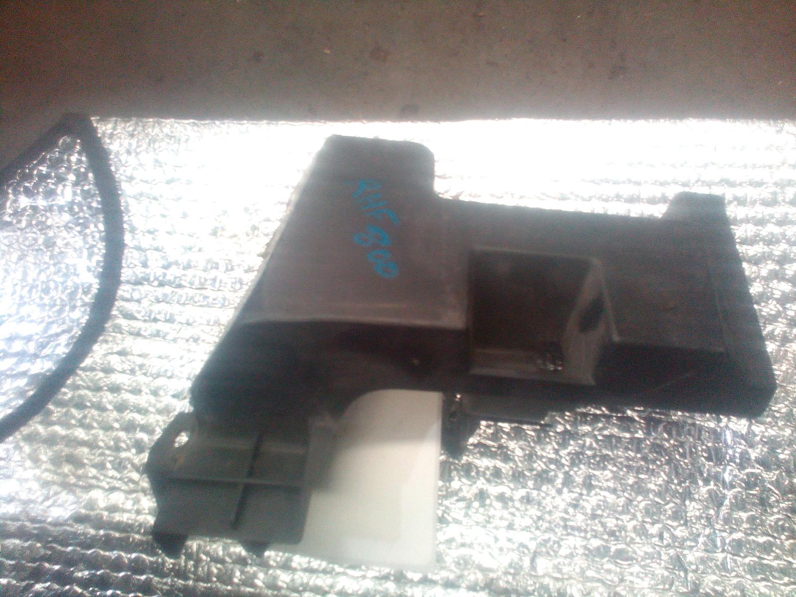 View Auto part F/Bar Reinforc/Brack Mazda 3 2004
