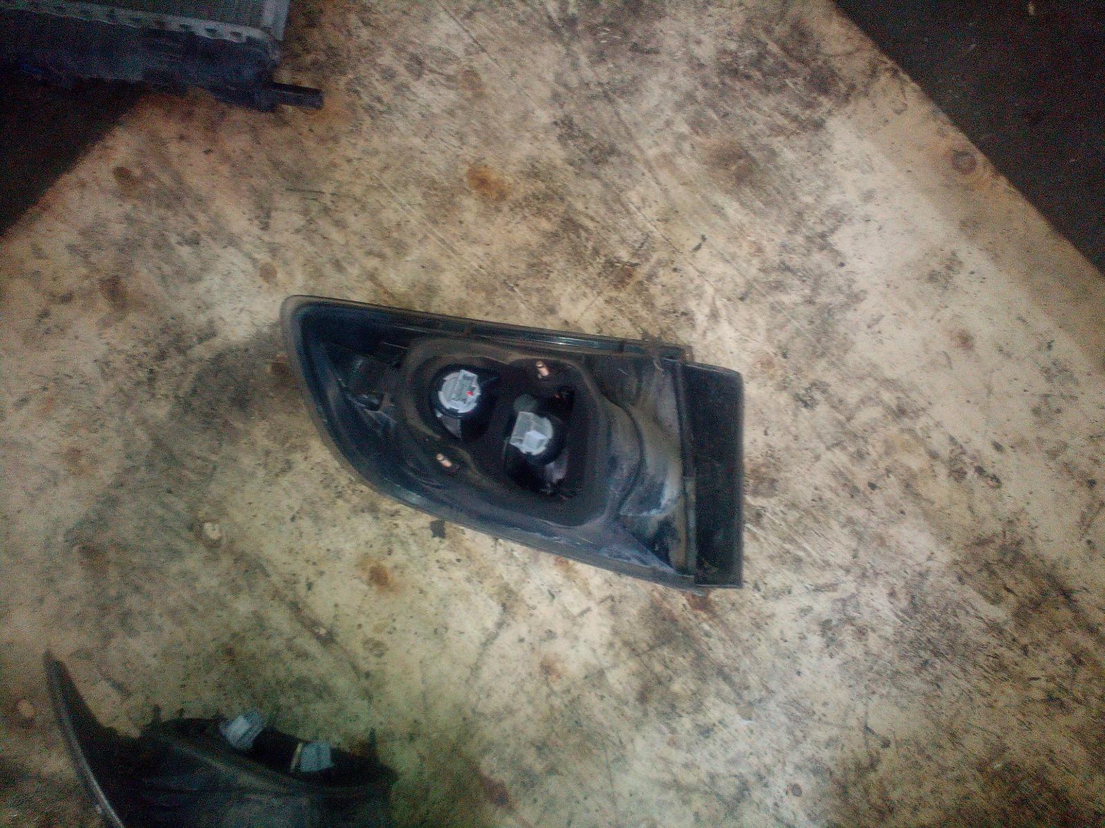 2004 Mazda 3 Right Taillight View Auto part Right Taillight Mazda 3 2004