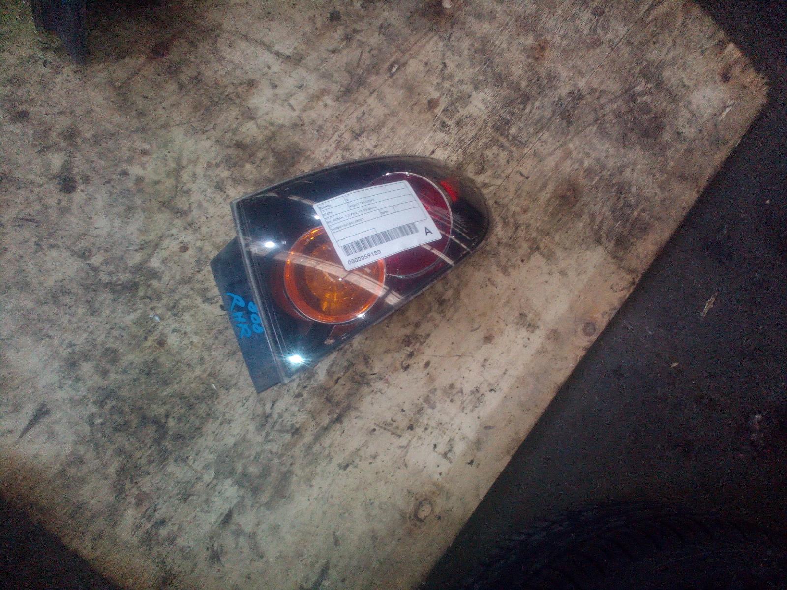 2004 Mazda 3 Right Taillight View Auto part Right Taillight Mazda 3 2004