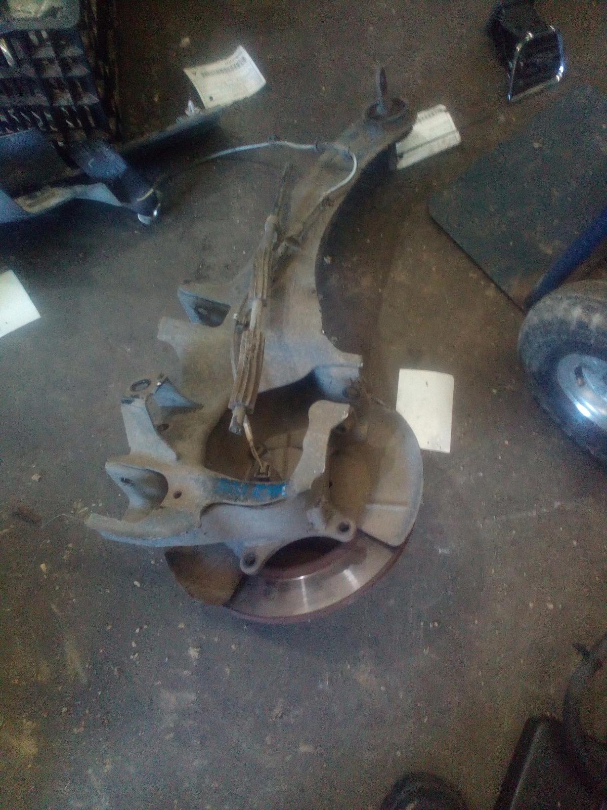 2004 Mazda 3 Right Rear Hub Assembly View Auto part Right Rear Hub Assembly Mazda 3 2004