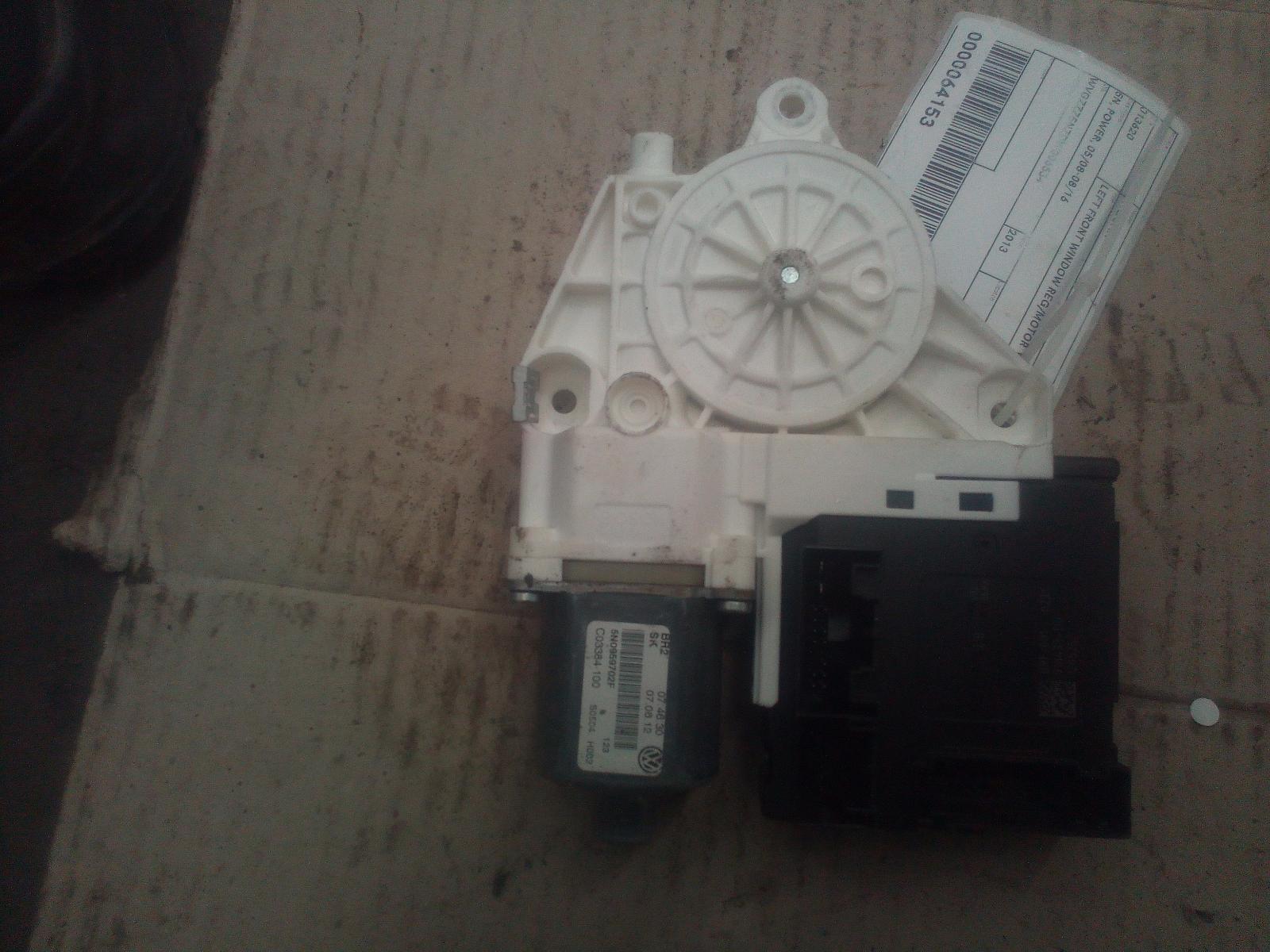 View Auto part Left Front Window Reg/Motor Volkswagen Tiguan 2012