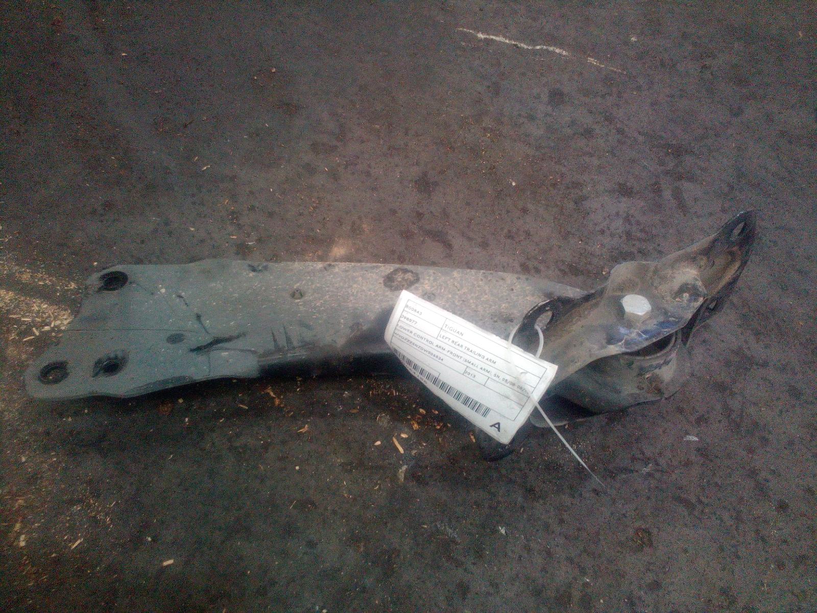 View Auto part Left Rear Trailing Arm Volkswagen Tiguan 2012