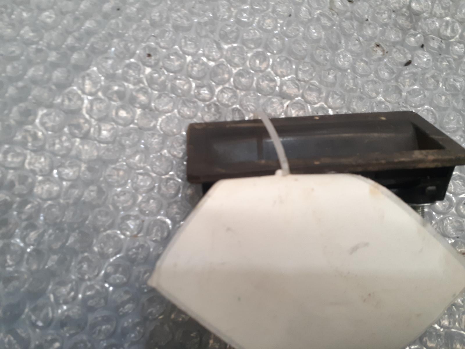 View Auto part Tailgate Handle Volkswagen Tiguan 2012