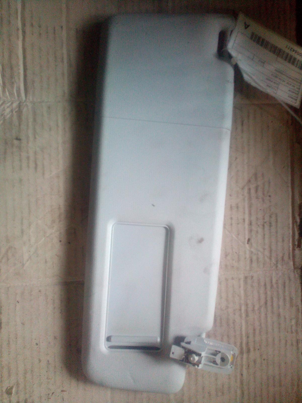 View Auto part Sunvisor Volkswagen Tiguan 2012