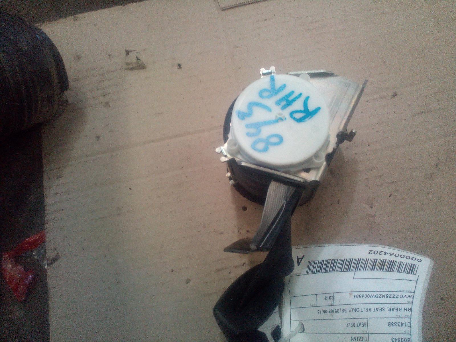 View Auto part Seatbelt/Stalk Volkswagen Tiguan 2012