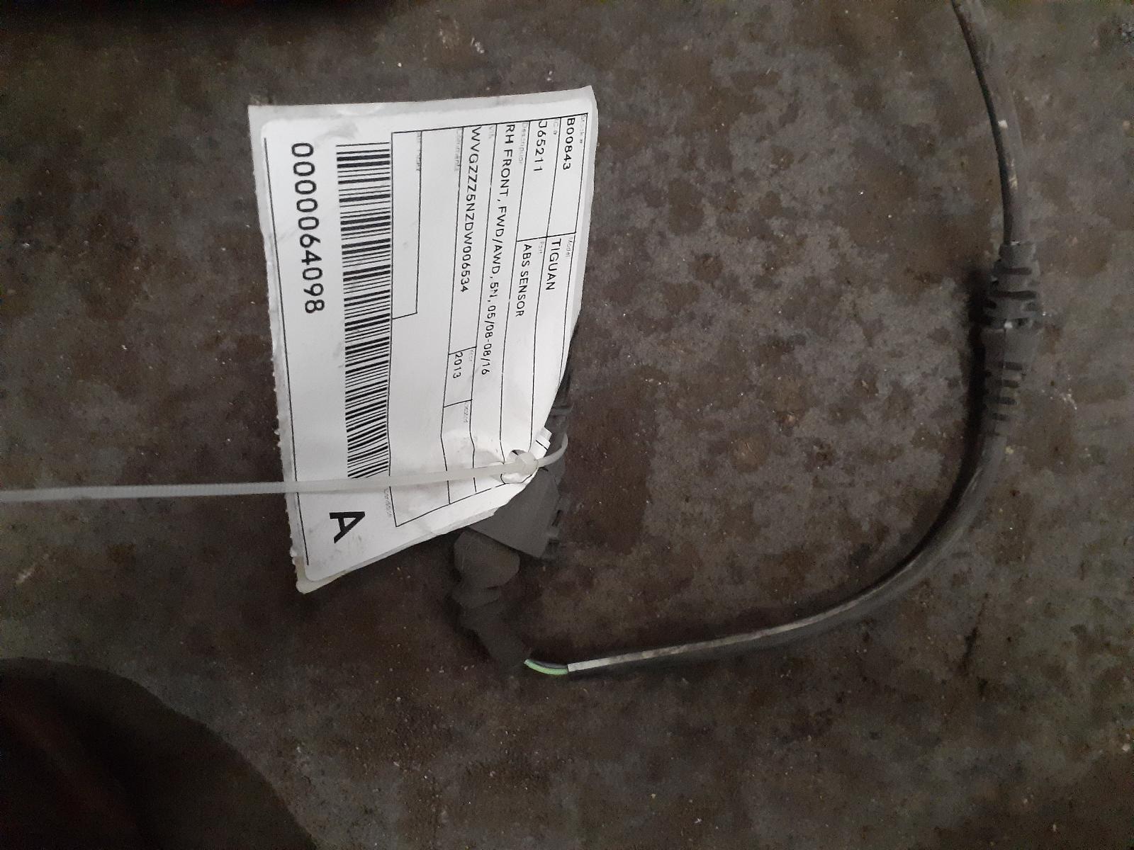 View Auto part Abs Sensor Volkswagen Tiguan 2012