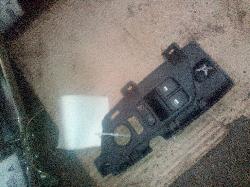View Auto part Pwr Dr Wind Switch Ldv G10 2020