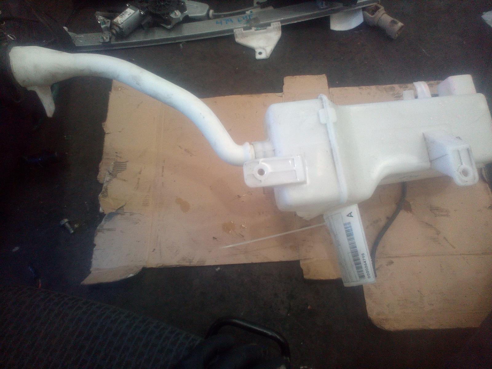 2020 Ldv G10 Washer Bottle View Auto part Washer Bottle Ldv G10 2020