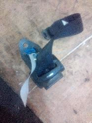 View Auto part Seatbelt/Stalk Mitsubishi Mirage 2015