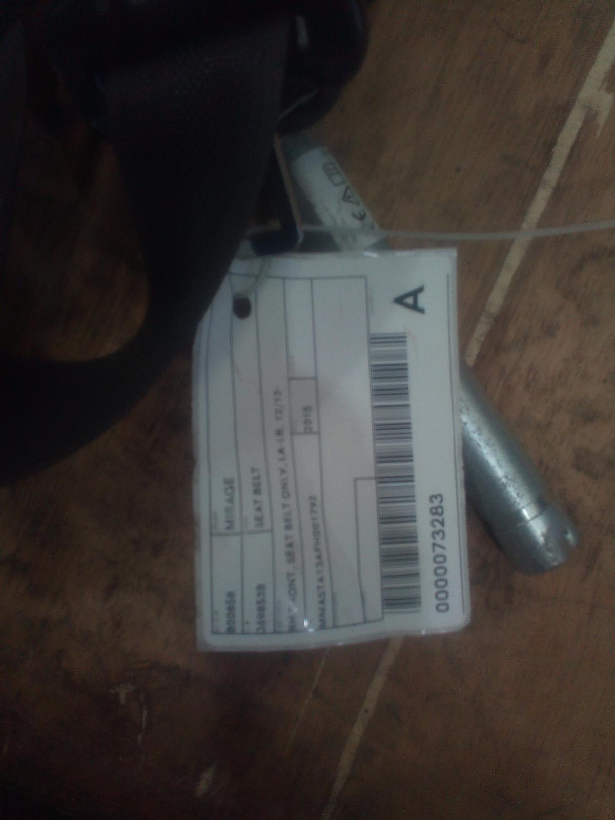 View Auto part Seatbelt/Stalk Mitsubishi Mirage 2015