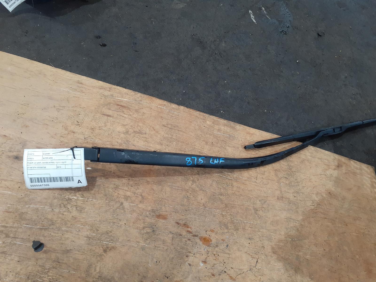 View Auto part Wiper Arm Toyota Camry 2014