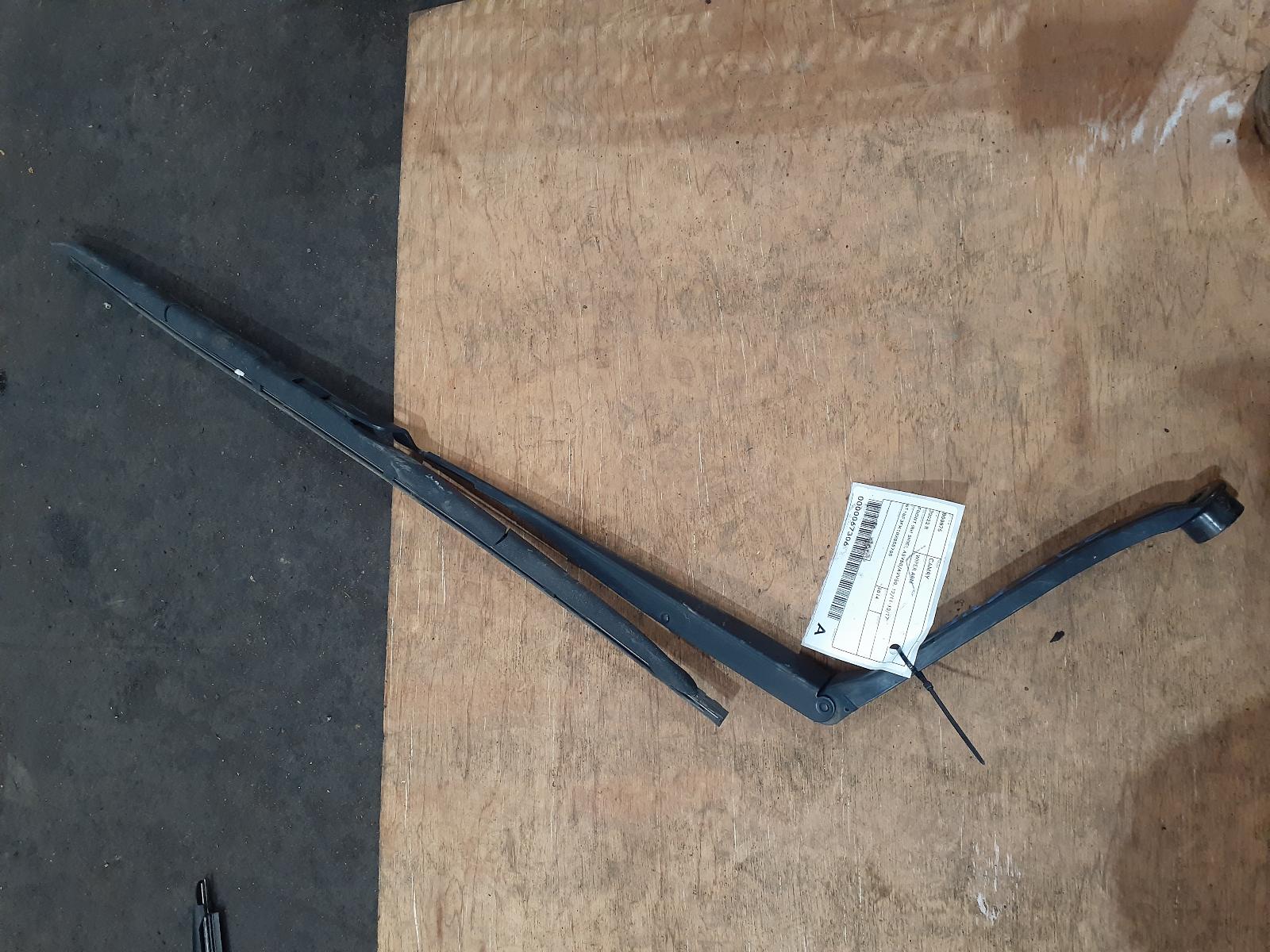 2014 Toyota Camry Wiper Arm View Auto part Wiper Arm Toyota Camry 2014