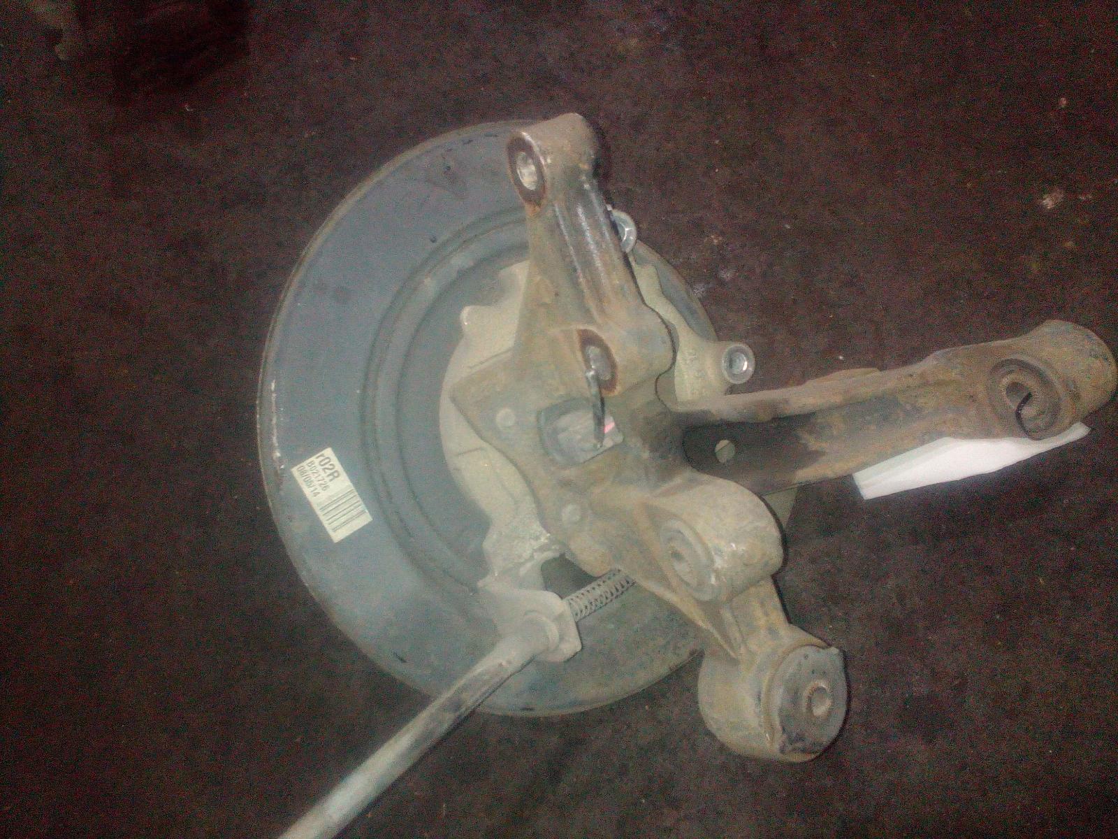 2014 Toyota Camry Right Rear Hub Assembly View Auto part Right Rear Hub Assembly Toyota Camry 2014