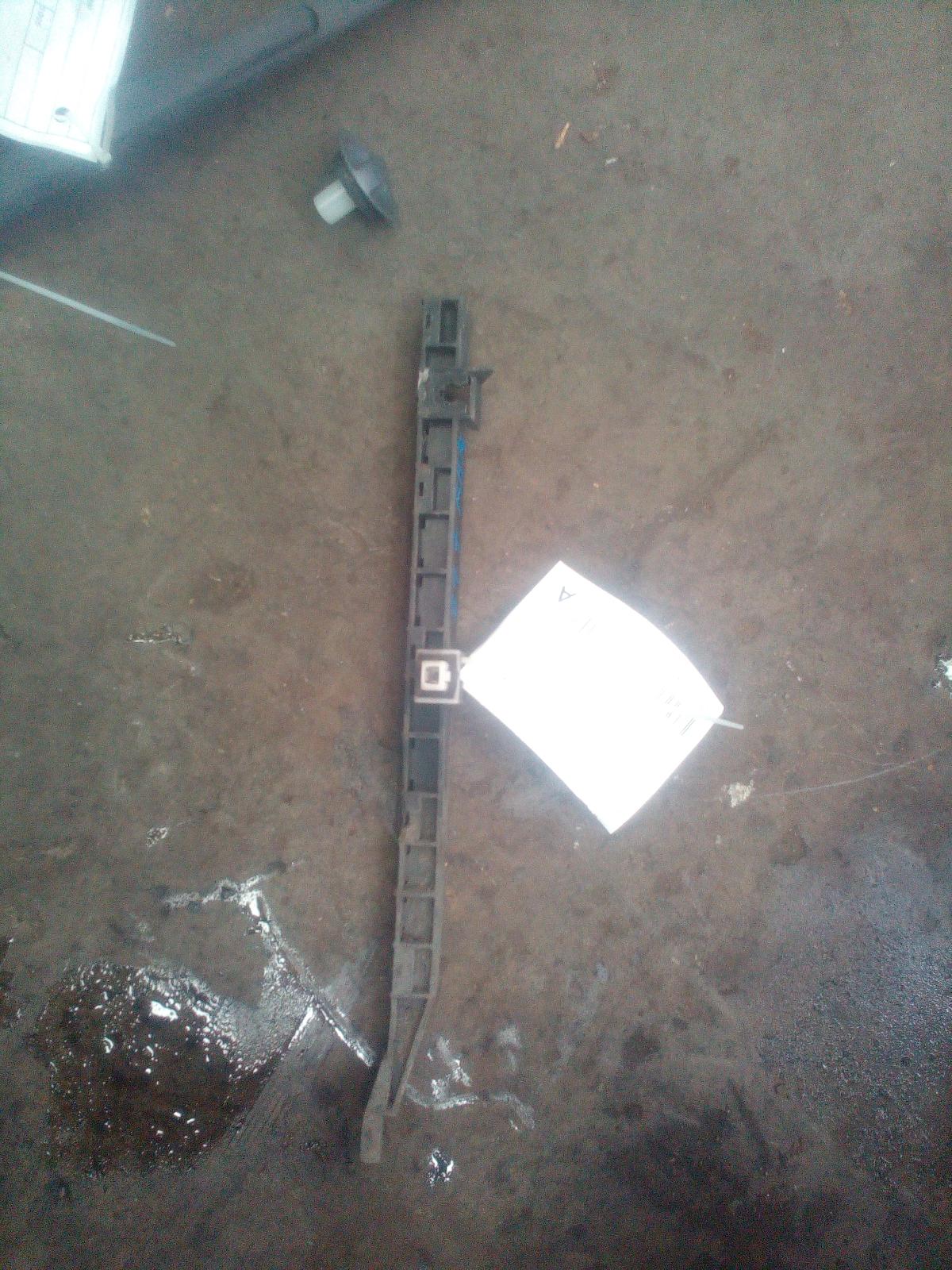 View Auto part R/Bar Bracket/Reinfo Honda Jazz 2005