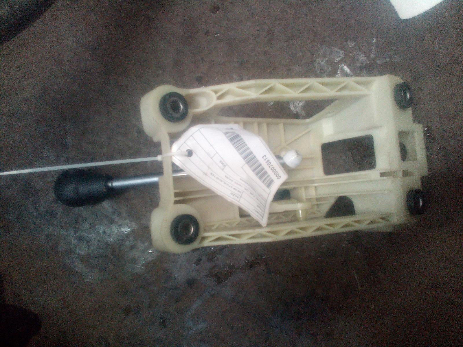 View Auto part Gear Stick/Shifter Honda Jazz 2005