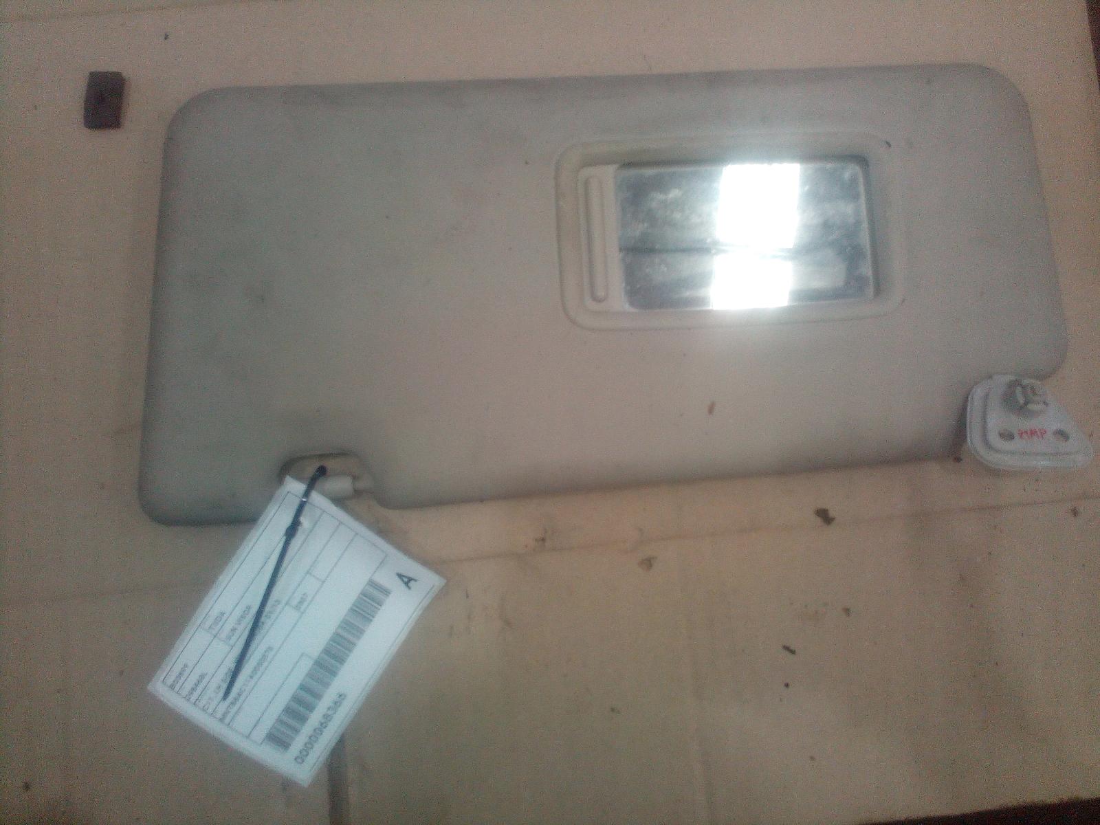 View Auto part Sunvisor Nissan Tiida 2007