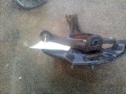 View Auto part Left Front Hub Assembly Toyota Yaris 2010